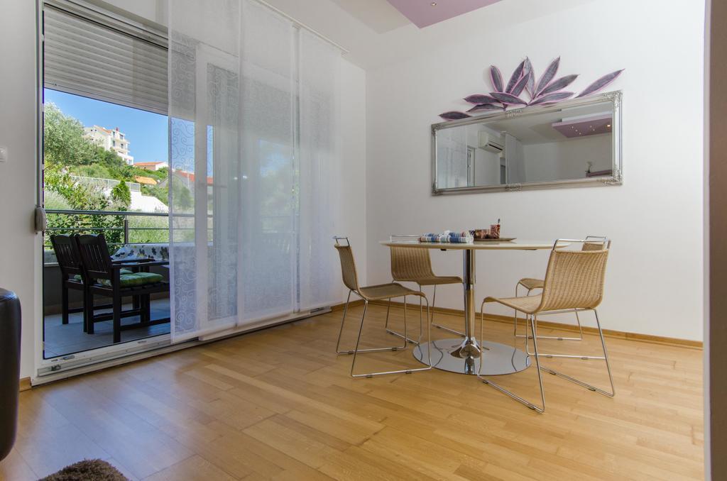 Deluxe Apartment Bagaric Trogir Oda fotoğraf