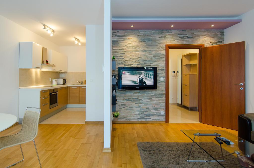 Deluxe Apartment Bagaric Trogir Oda fotoğraf